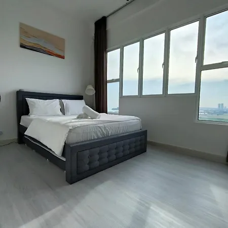 Amber Cove - Luxury Design By Luxpro Management - 6~7 Pax Apartment Malacca Exterior photo