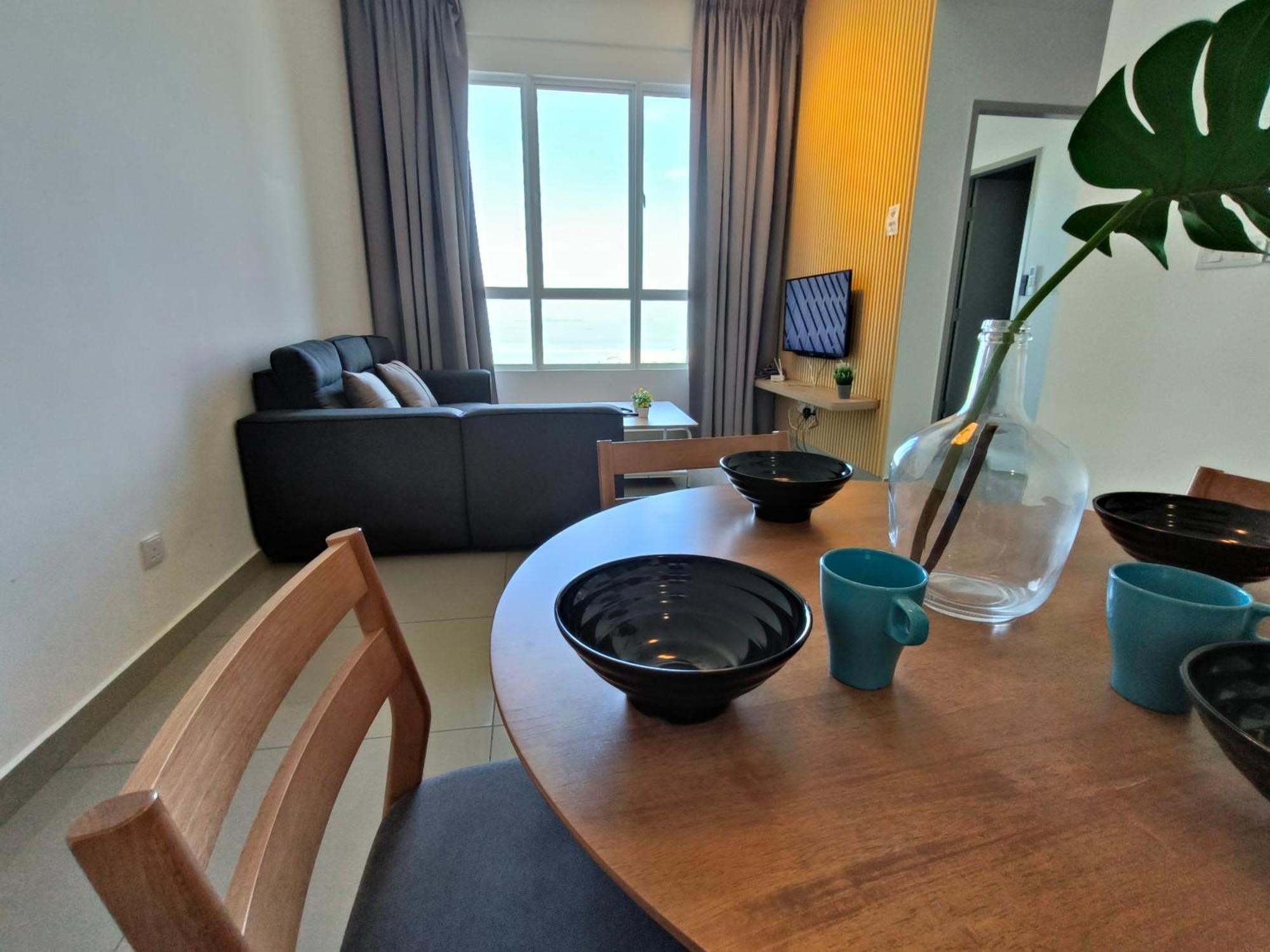 Amber Cove - Luxury Design By Luxpro Management - 6~7 Pax Malacca