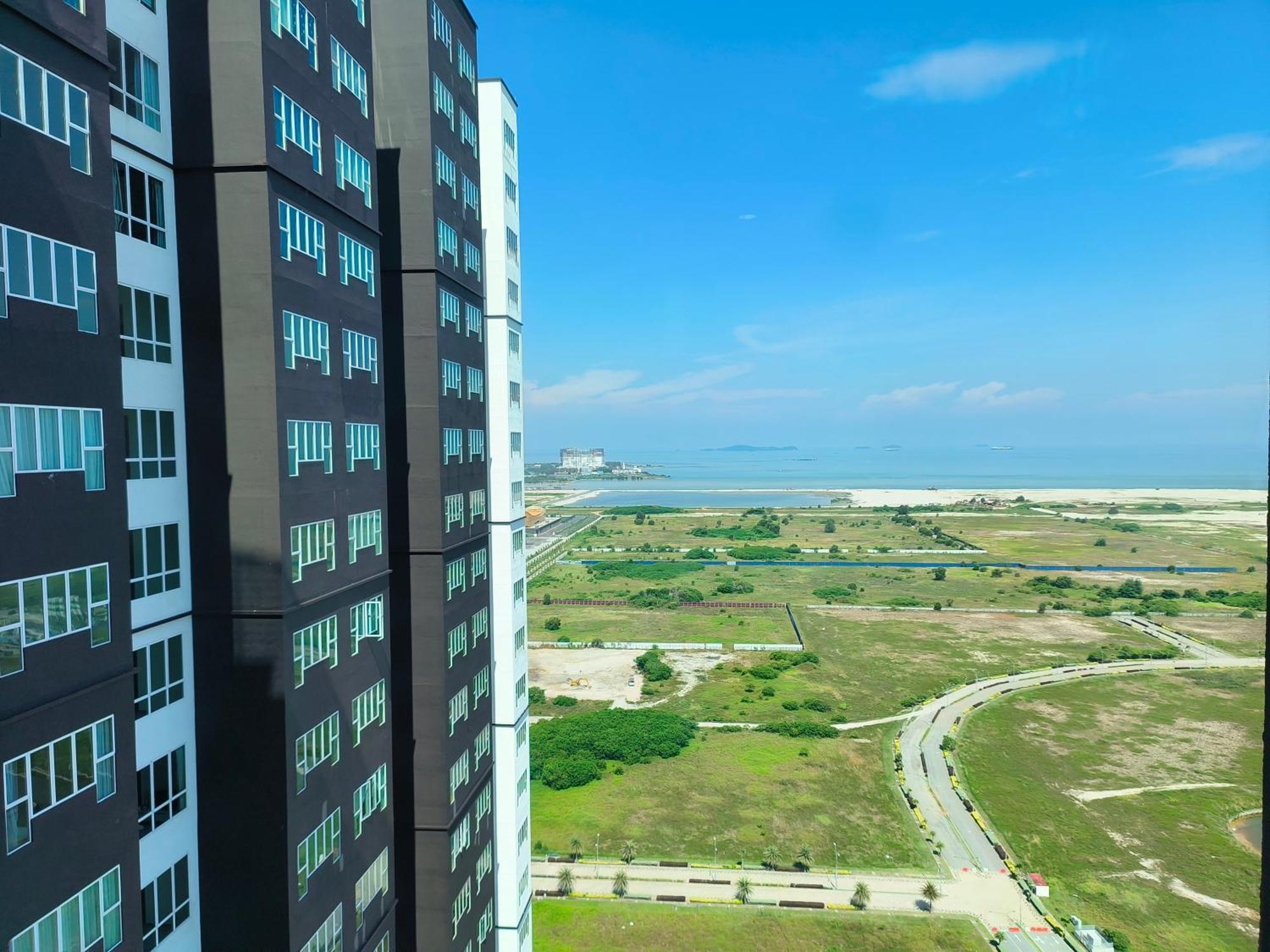 Amber Cove - Luxury Design By Luxpro Management - 6~7 Pax Malacca
